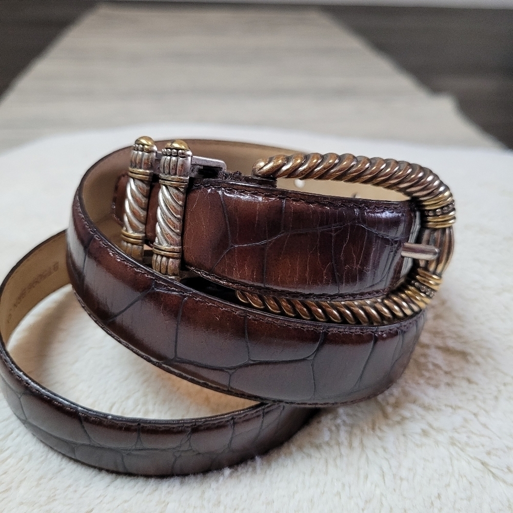 Croco embossed genuine leather silver buckled belt